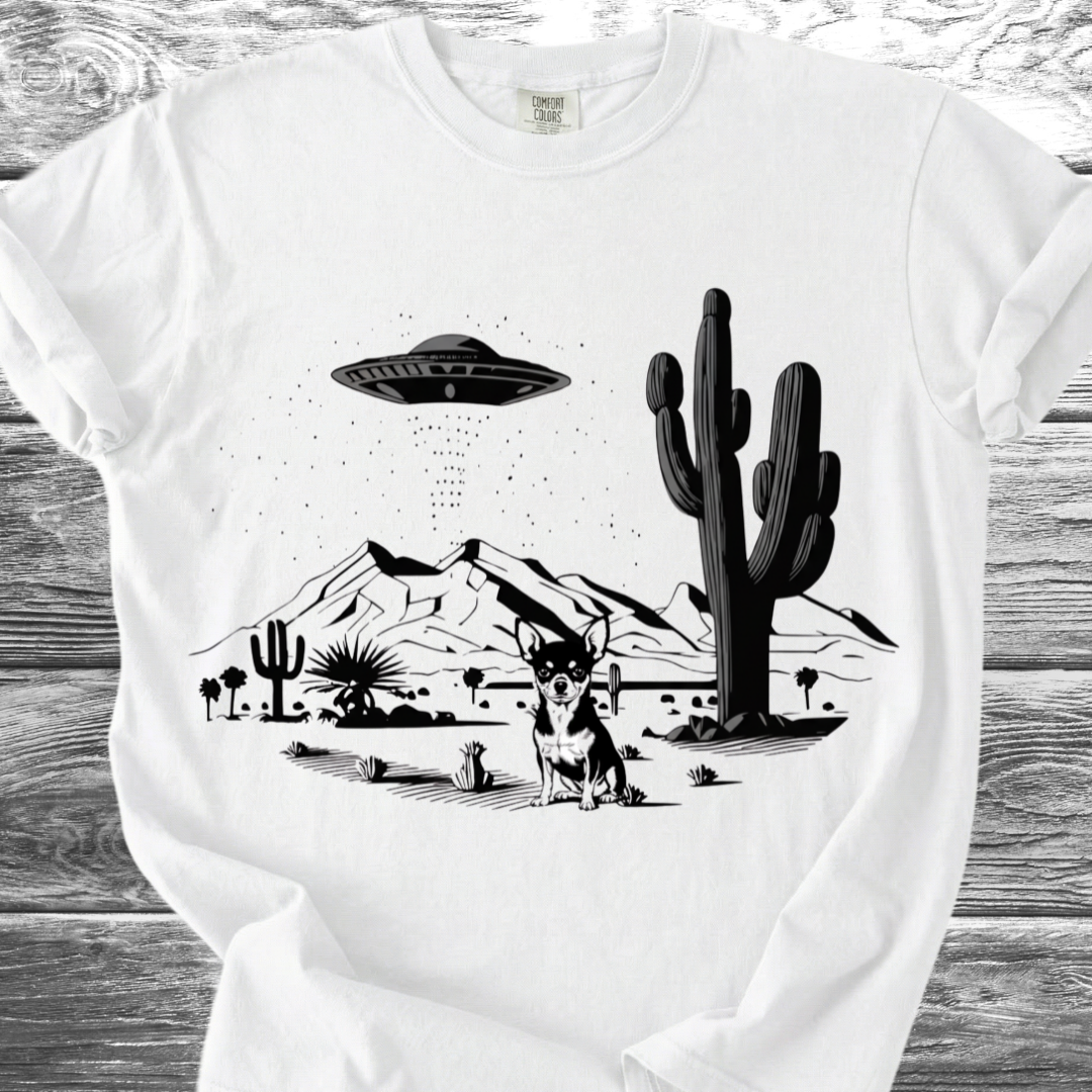 Chihuahua & UFO TShirt