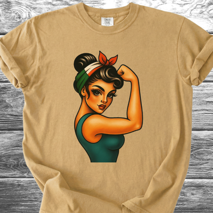 Mujer Fuerte TShirt
