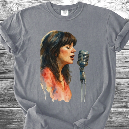 Linda Cantando TShirt