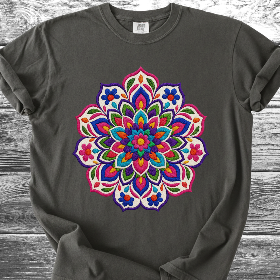 Mandala Bordado PRINTED "Embroidery Style" TShirt