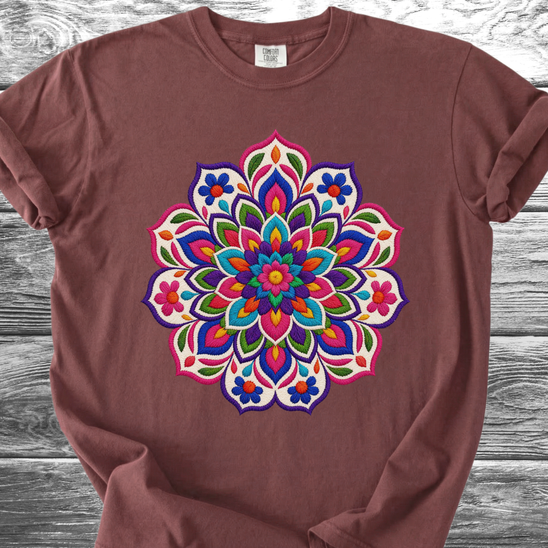 Mandala Bordado PRINTED "Embroidery Style" TShirt