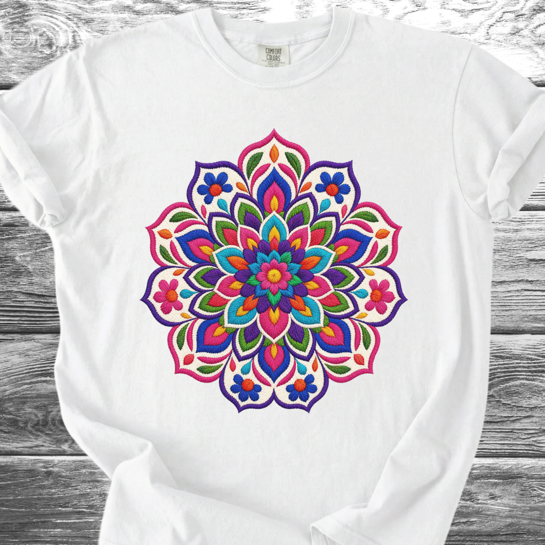 Mandala Bordado PRINTED "Embroidery Style" TShirt