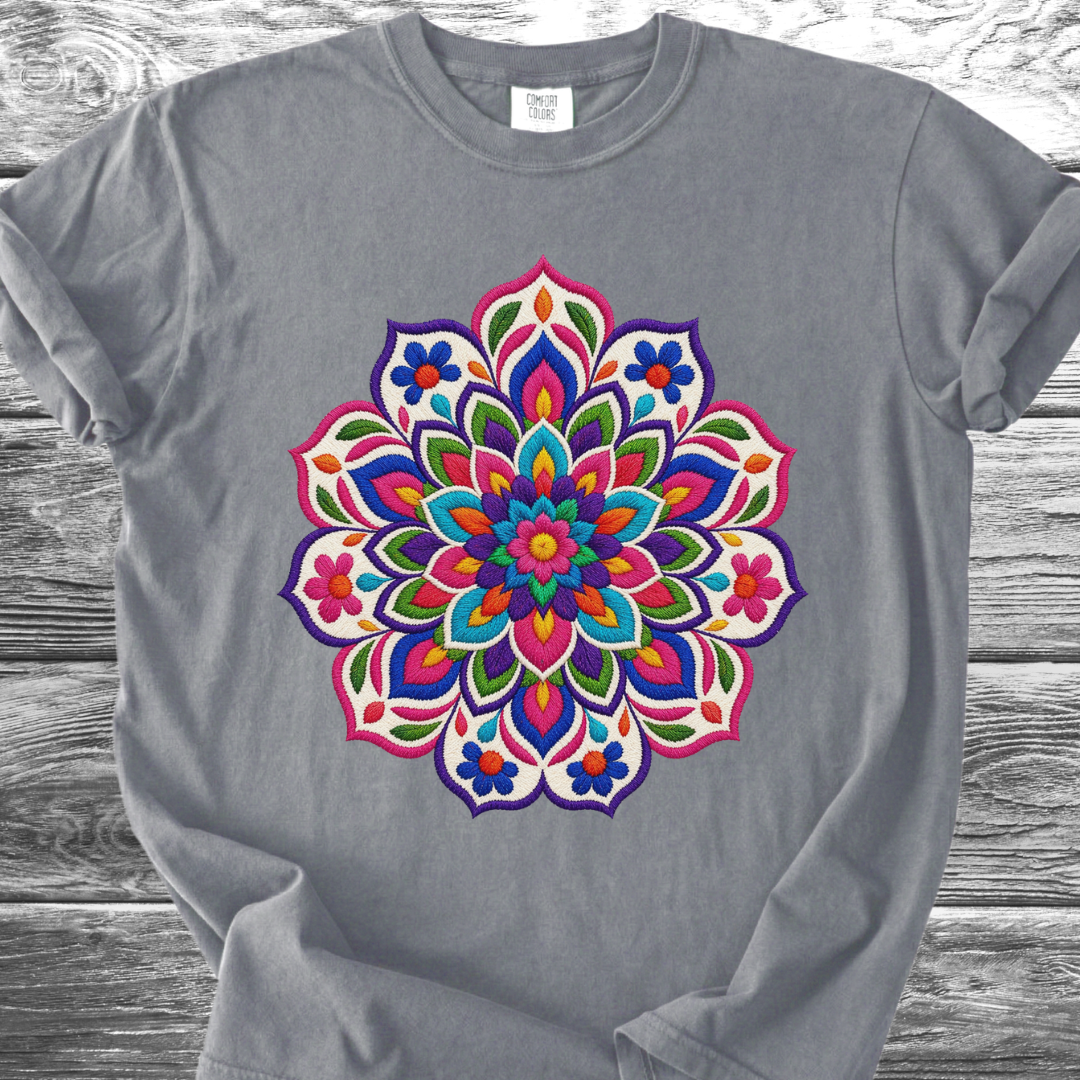 Mandala Bordado PRINTED "Embroidery Style" TShirt